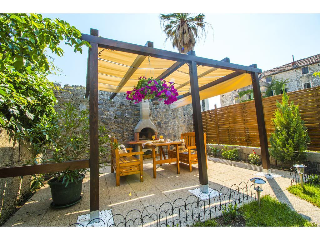 Apartments Cambi Kaštela Δωμάτιο φωτογραφία